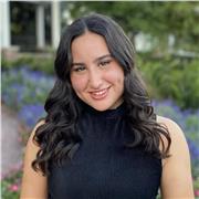 Ragazza di 19 anni con certificazione C1 in inglese che ha vissuto un anno in America offre ripetizioni di inglese